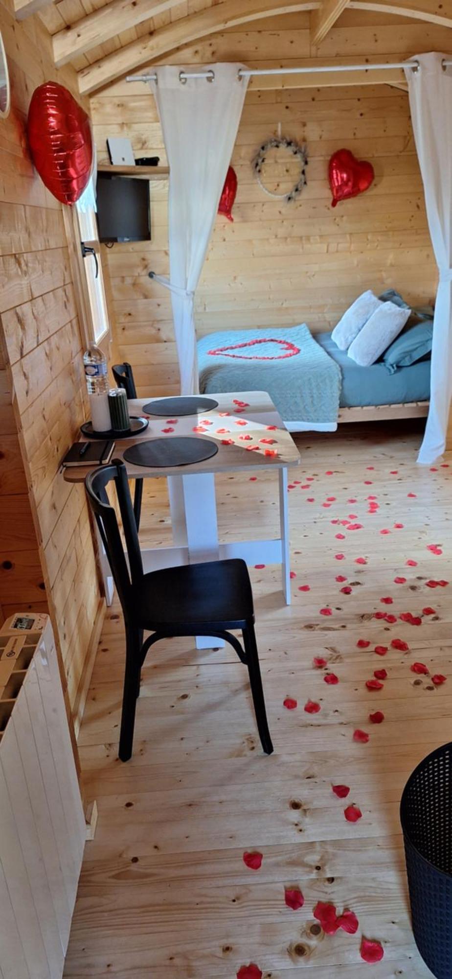 Roulotte La Boheme Est Son Spa En Baie De Somme Arrest Luaran gambar